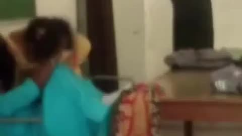 Fighting video 😂😂😂