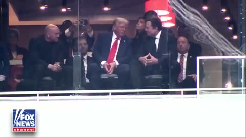 A lip reader has revealed details of the short exchange between President Trump and Elon Musk