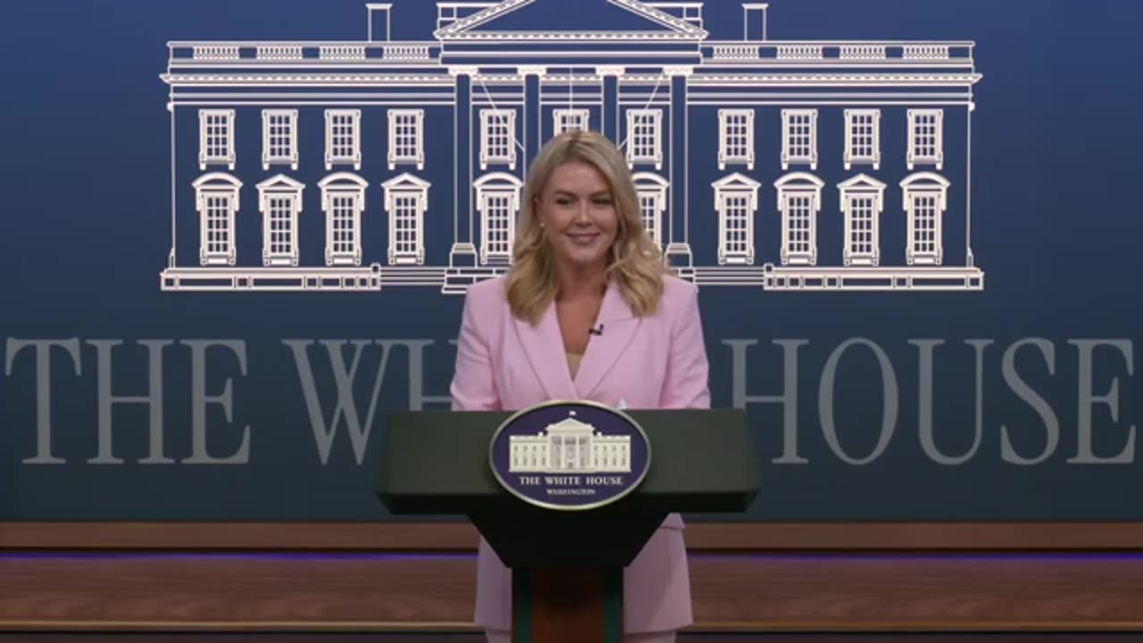 Press Secretary Karoline Leavitt Briefs Members of the New Media