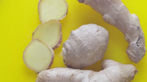 Ginger/अदरक के Lesser Known गुण और फायदे हिंदी में | Majestic Ginger Health Benefits In Hindi