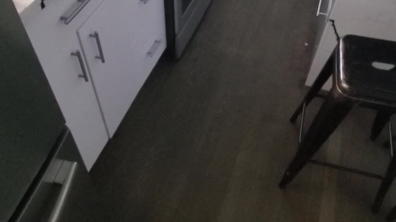 😵‍💫🤔 Lowkey Haunted? This Guy's Story Will Give You Goosebumps... | TheHauntingHour