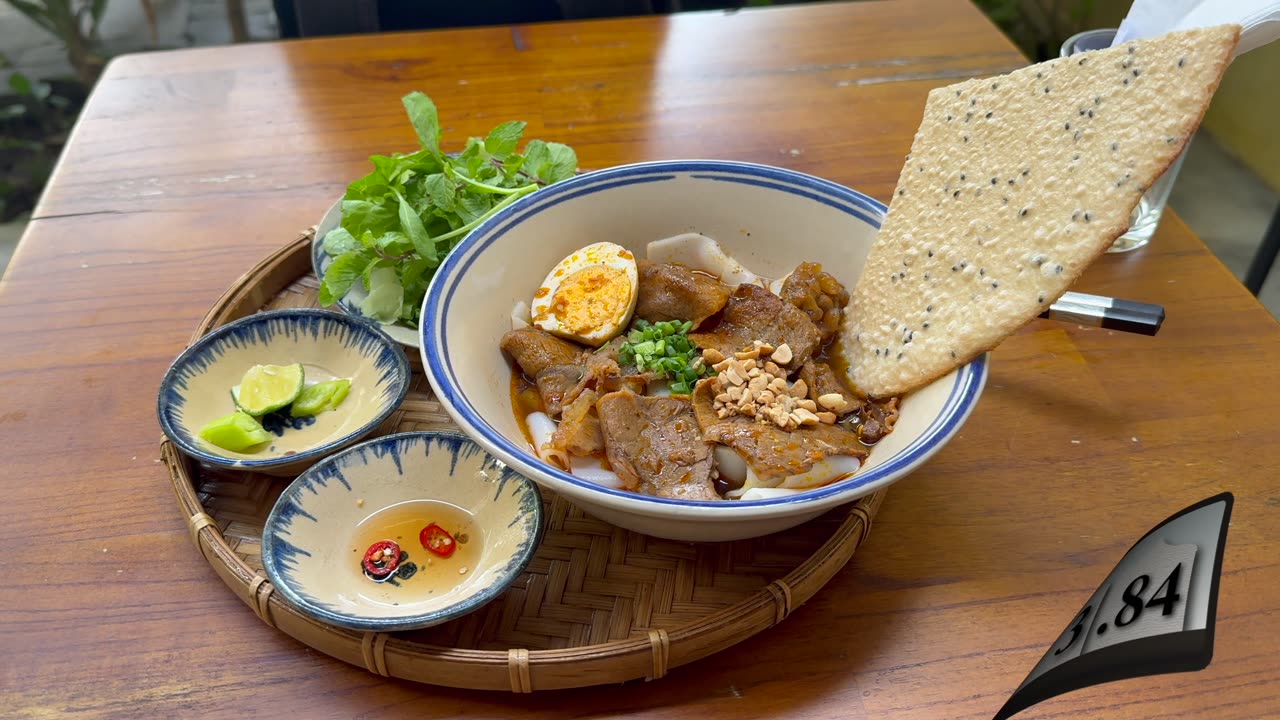 Nudo in Da Nang, Vietnam