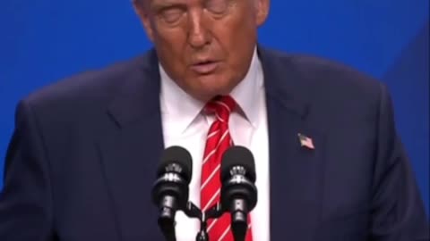 President Trump destroyed CNN and makes the whole room laugh