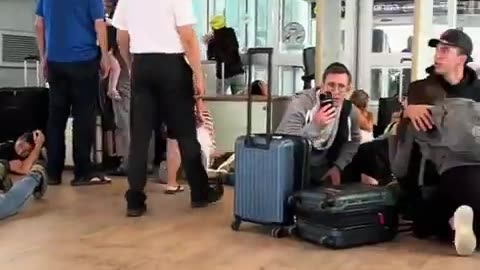 Israel LIVE: Ben Gurion Airport Under Alert | War Impact on Flights