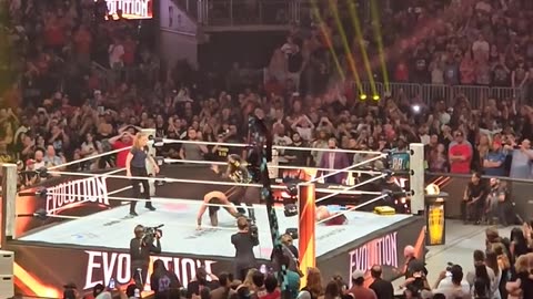 Naomi Cashes In & Wins Women's World Championship