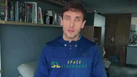 Léo Lins se pronuncia e diz que a juíza fundamentou sua prisão baseada no Wikipedia