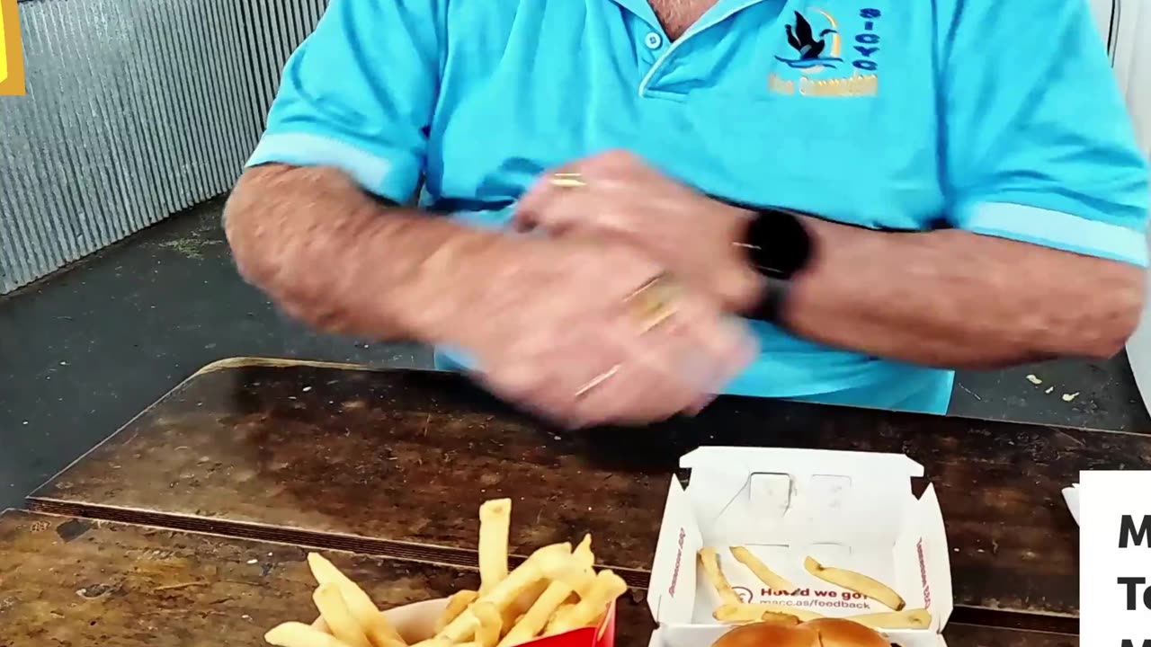 This McDonald’s Burger Is a Super Spreader… of Sauce 🇦🇺😂