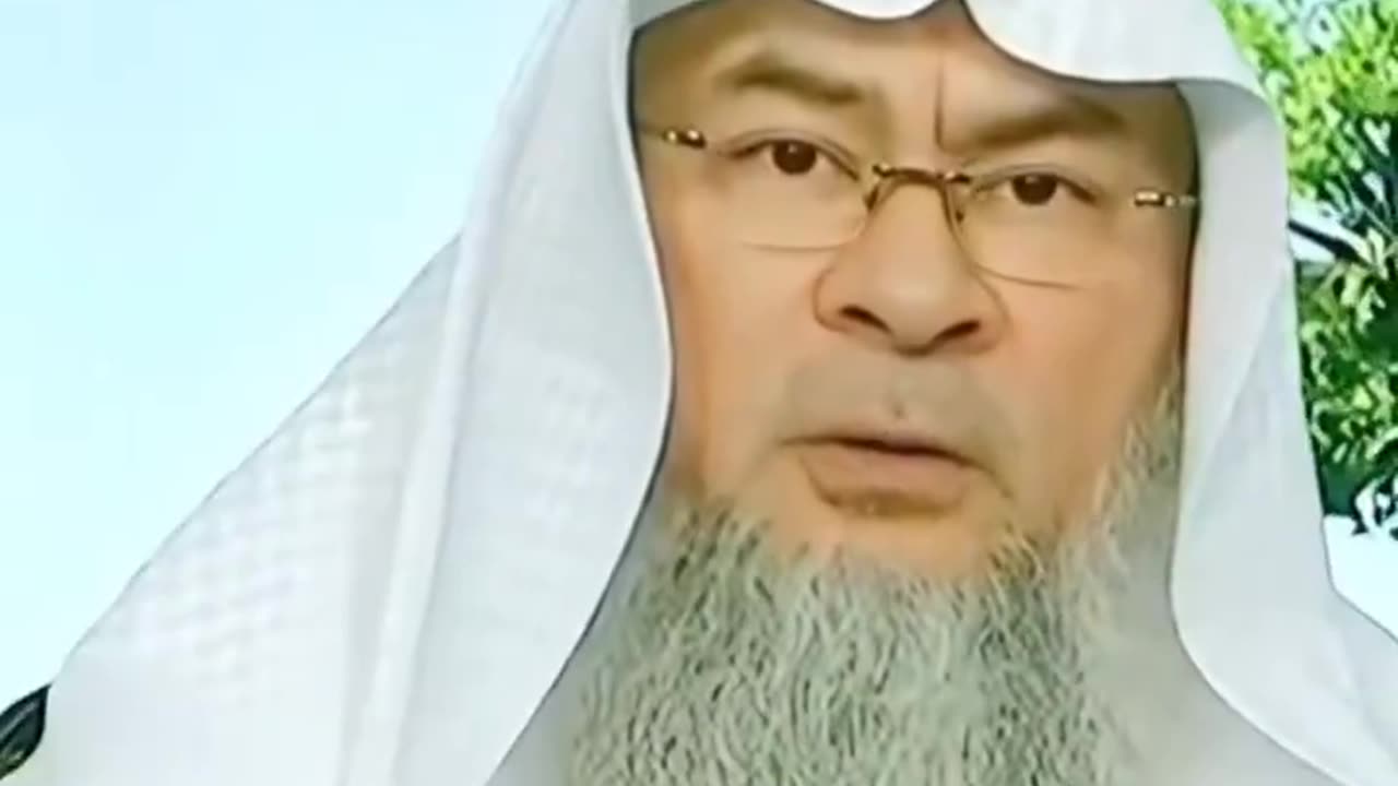 Well known IsIamic scholar says that if a woman does not obey you, you must beat her. This is Islam.