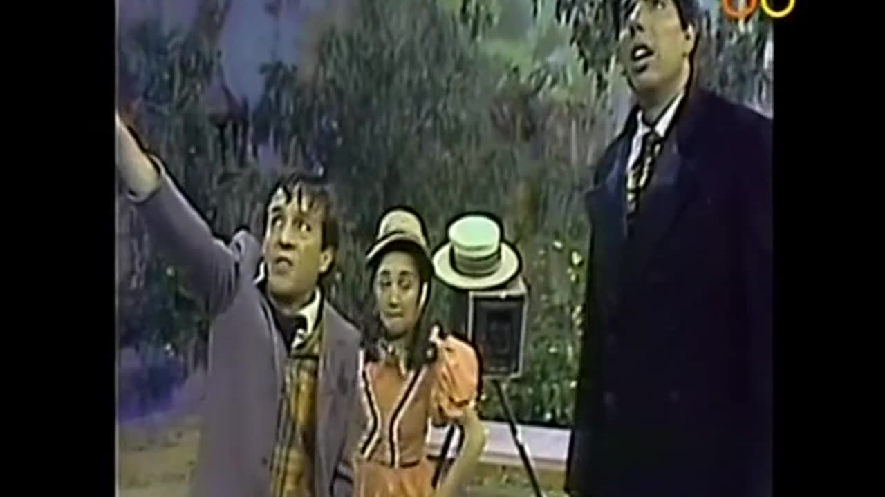 Chespirito y la Mesa Cuadrada - Capitulo 1 (version 2) - 1970x01