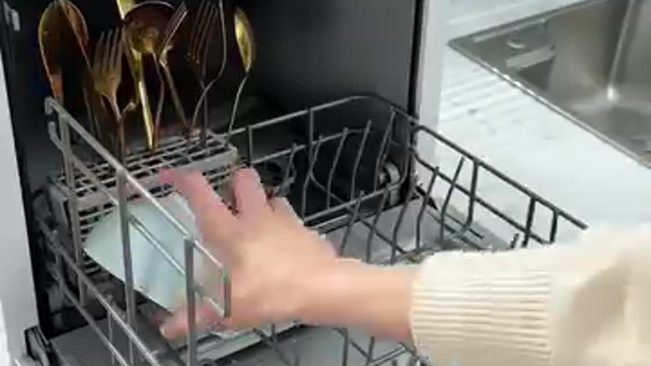 The best economical dishwasher. Buy it now. The link is in the description.