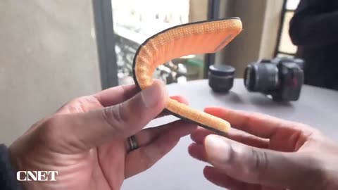 🤯✨ You Won't Believe How Motorola's Bendable Wrist Phone Works! | FeedMyCuriosity