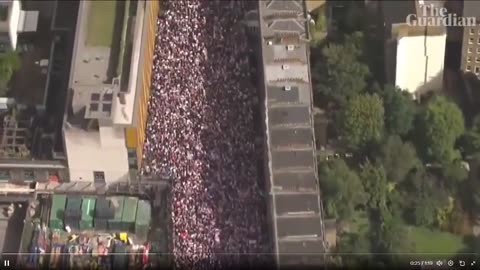 Bây giờ chúng ta là phương tiện truyền thông.