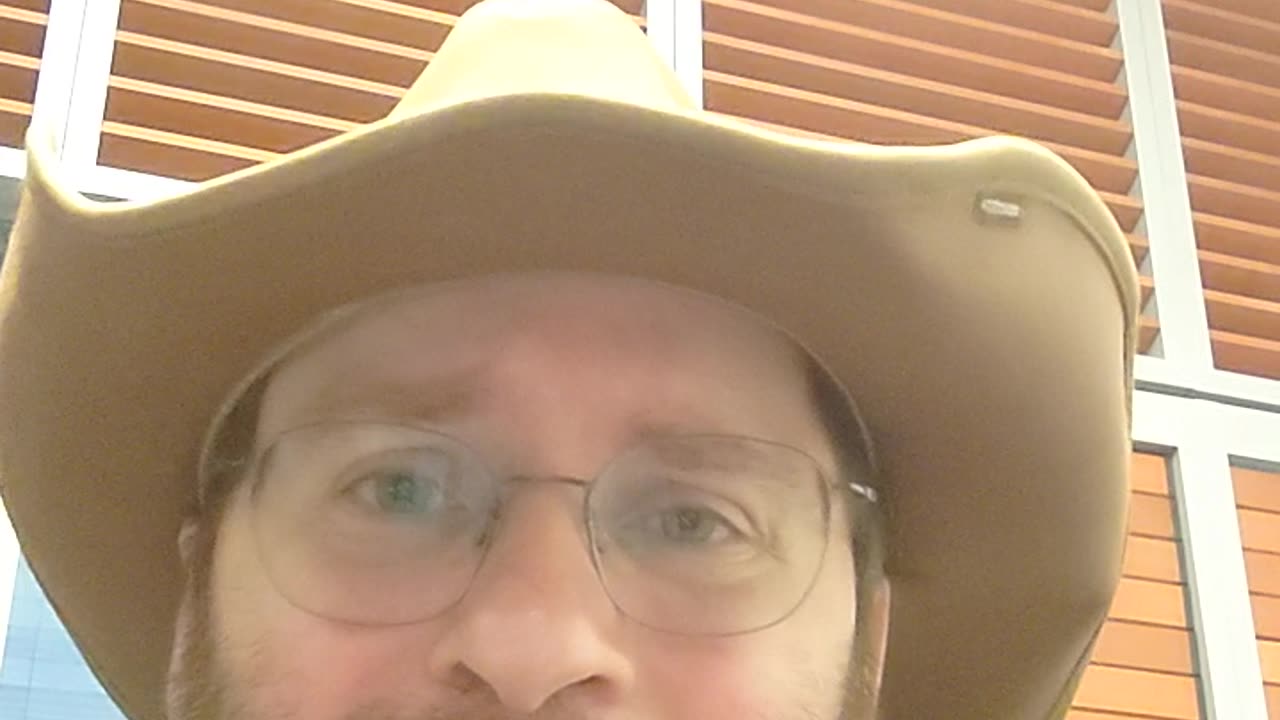 Systemowy antysystem.