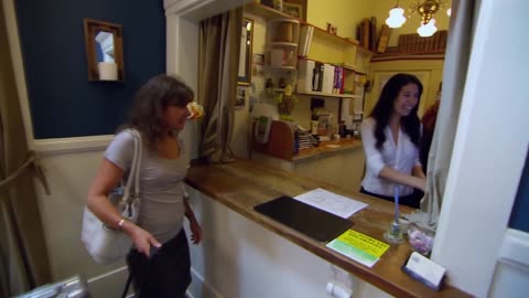 Was That Ketchup in the Salad _ Hotel Hell (1080p).mp4-