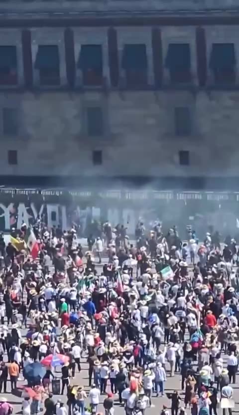 💥RIOTS TAKING PLACE IN MEXICO CITY 🇲🇽