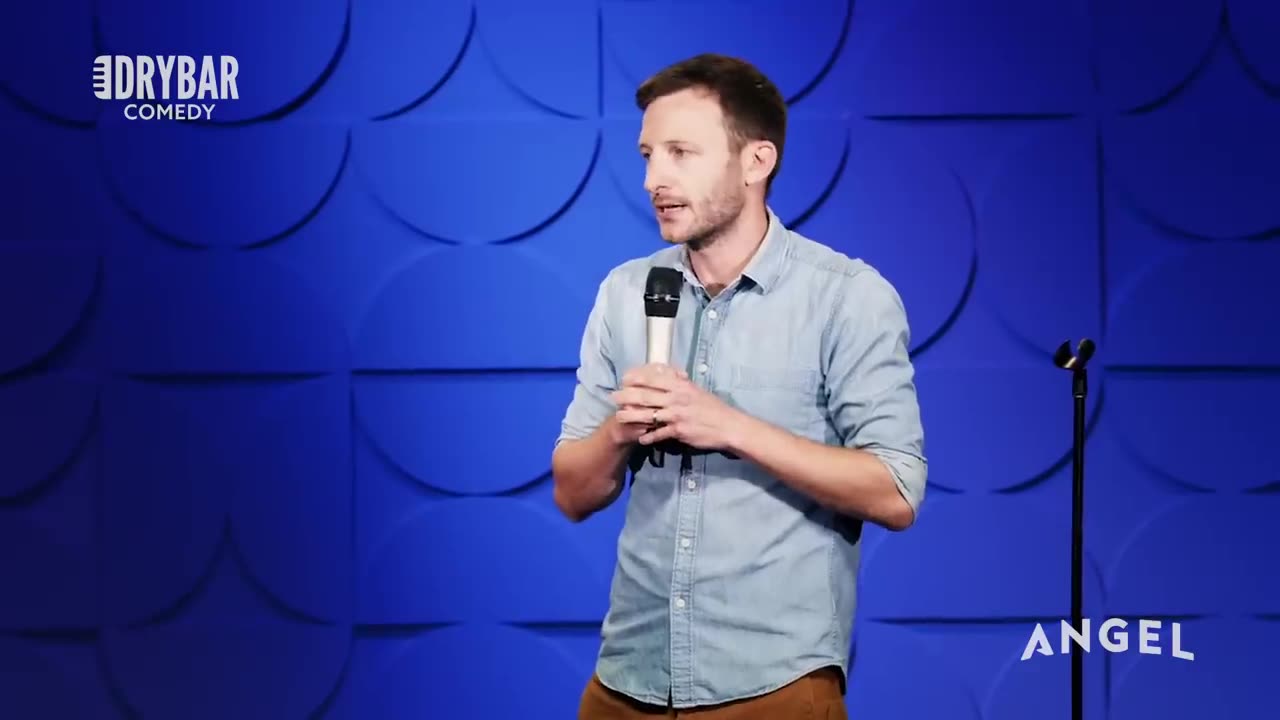 Dry Bar Comedy, American Confidence Is On A Whole Other Level. Chris Martin