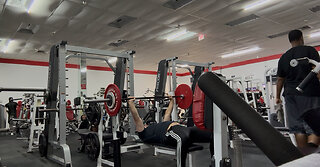Bench Presses 82.5KG/181LBs for 8 Reps