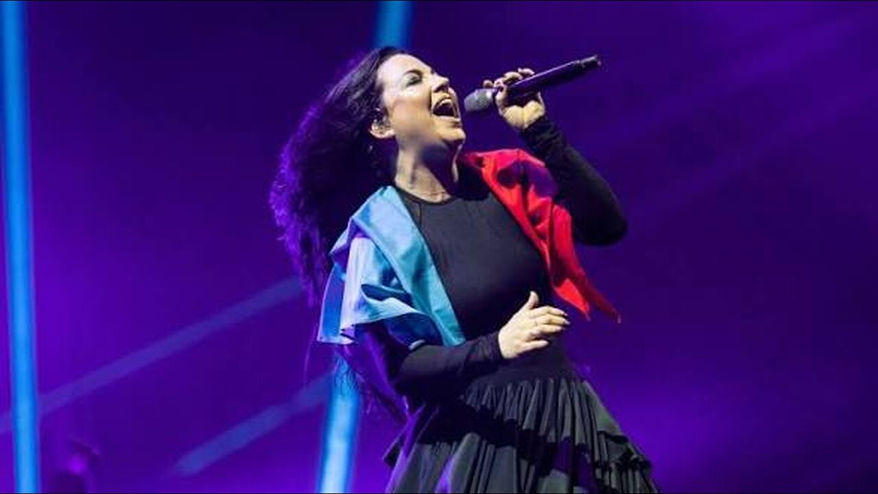 EVERYBODY’S FOOL ~ EVANESCENCE ( LIVE )