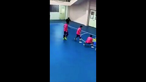 WTF are these insane moves ?? 🤯