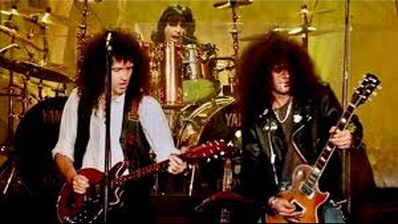 Brian May, Slash, Paul Rogers ~ All Right Now ( Live )