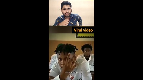 ladka drawing Banakar dikha raha hai