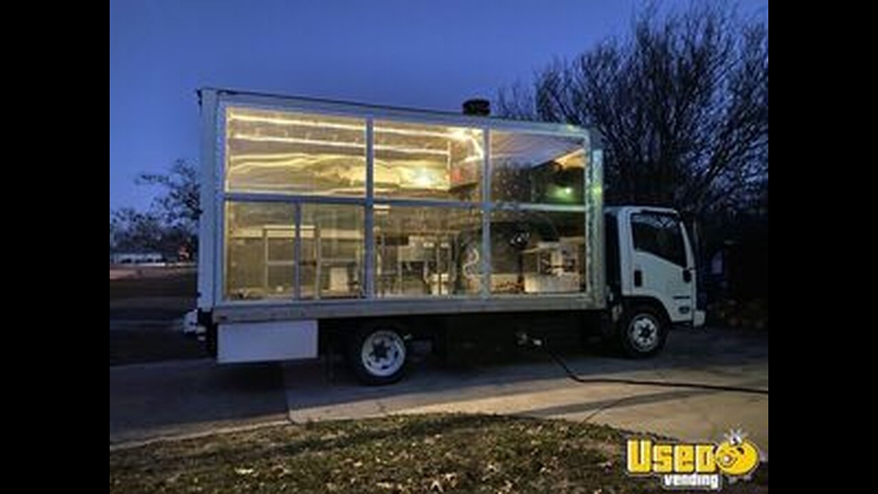 Eye Catching - 2013 Isuzu NQR Wood Fired Pizza Truck | Mobile Food Unit for Sale in Texas!