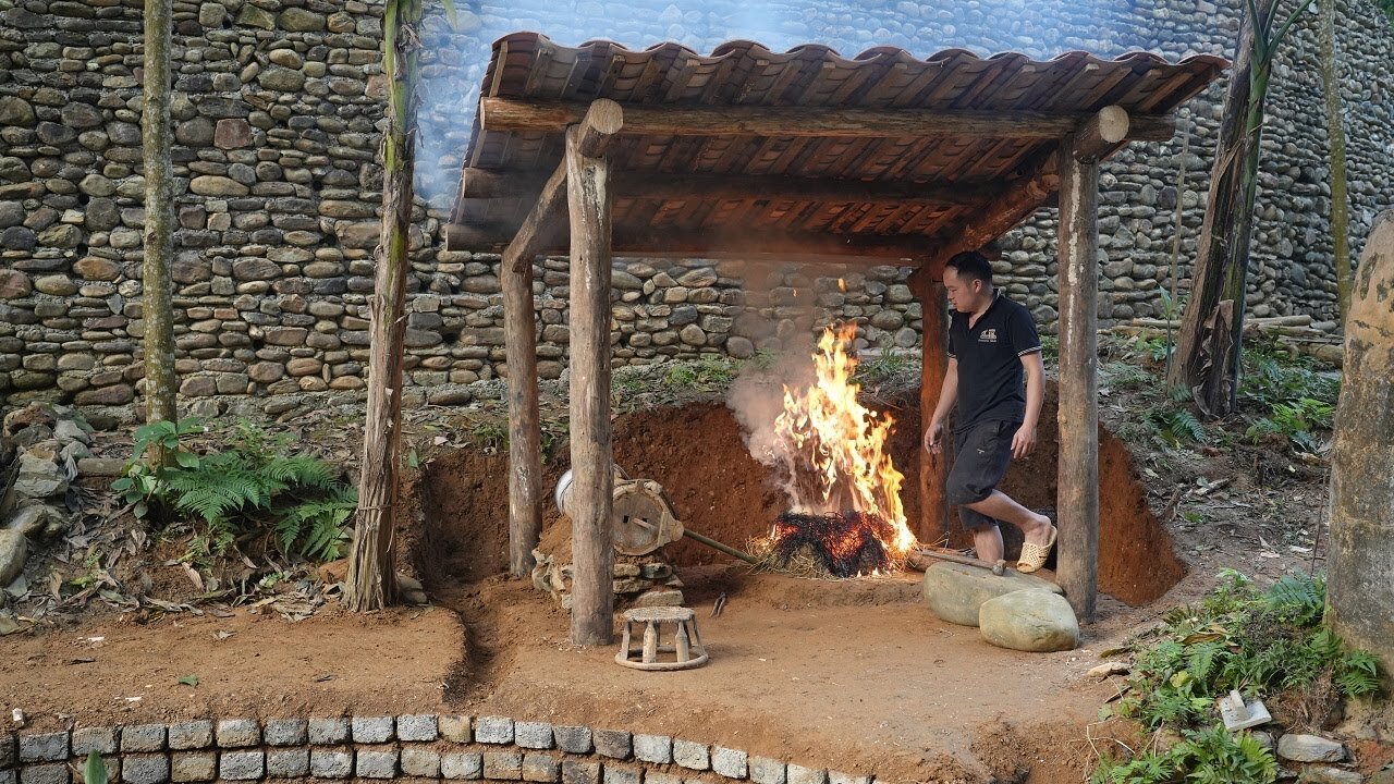 How to build a forge - Primitive forge, Forging iron with stone