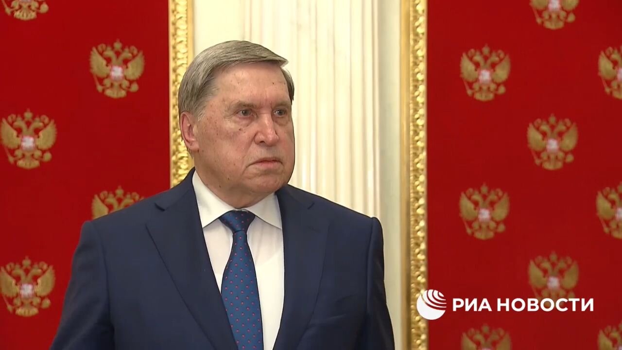 Jurij Ušakov informoval o výsledku jednání Putina, Witkoffa a Kushnera v Kremlu!