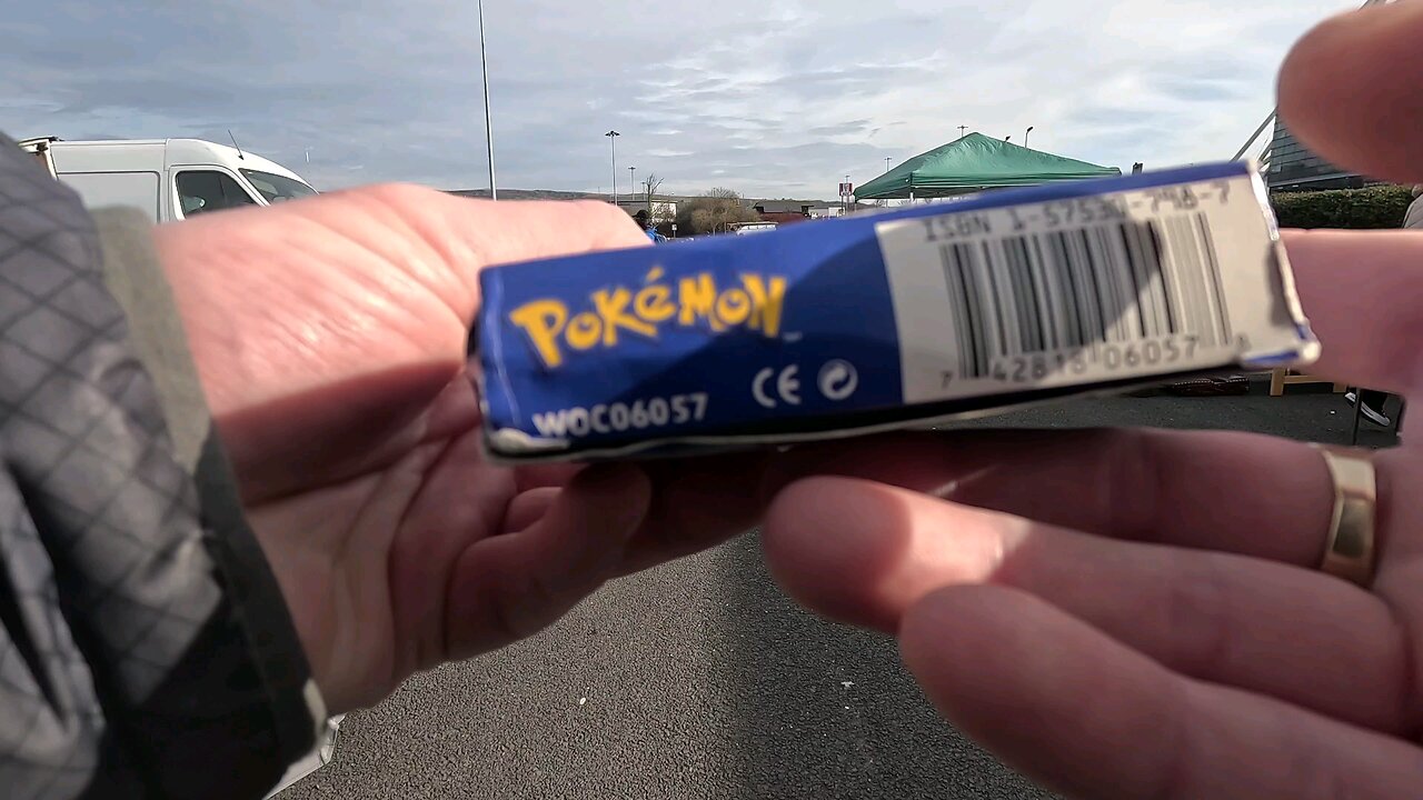 Crazy car boot sale find pokemon base set starter deck