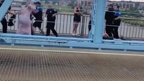 Police Arrest Anti-ICE Protesters on Roebling Bridge Between Ohio and Kentucky
