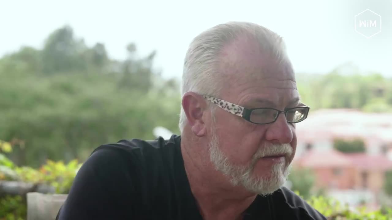 Top Neurosurgeon Sounds Alarm: Covid 'Vaccines' Are 'Bioweapons' Designed to 'Kill People'