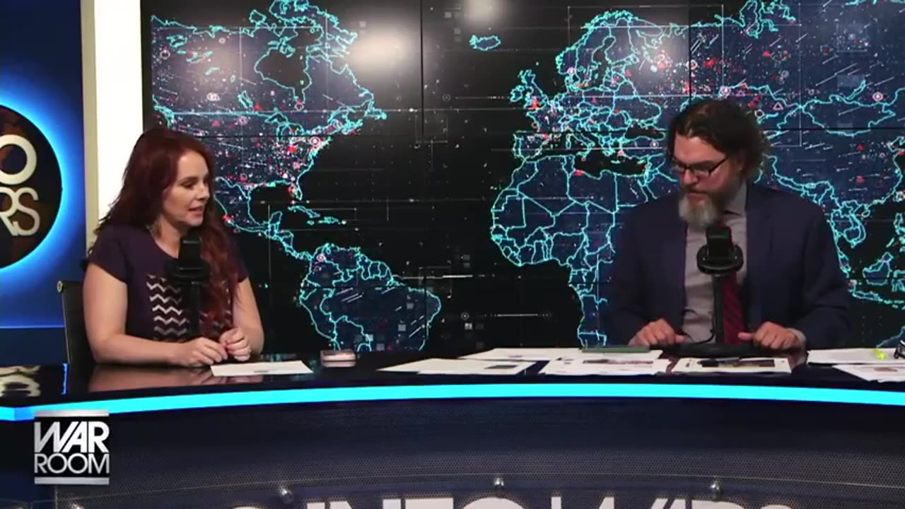 WAR ROOM (Full Show) Friday - 9/5/25