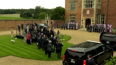 Trump, Starmer meet for bilateral talks after royal welcome