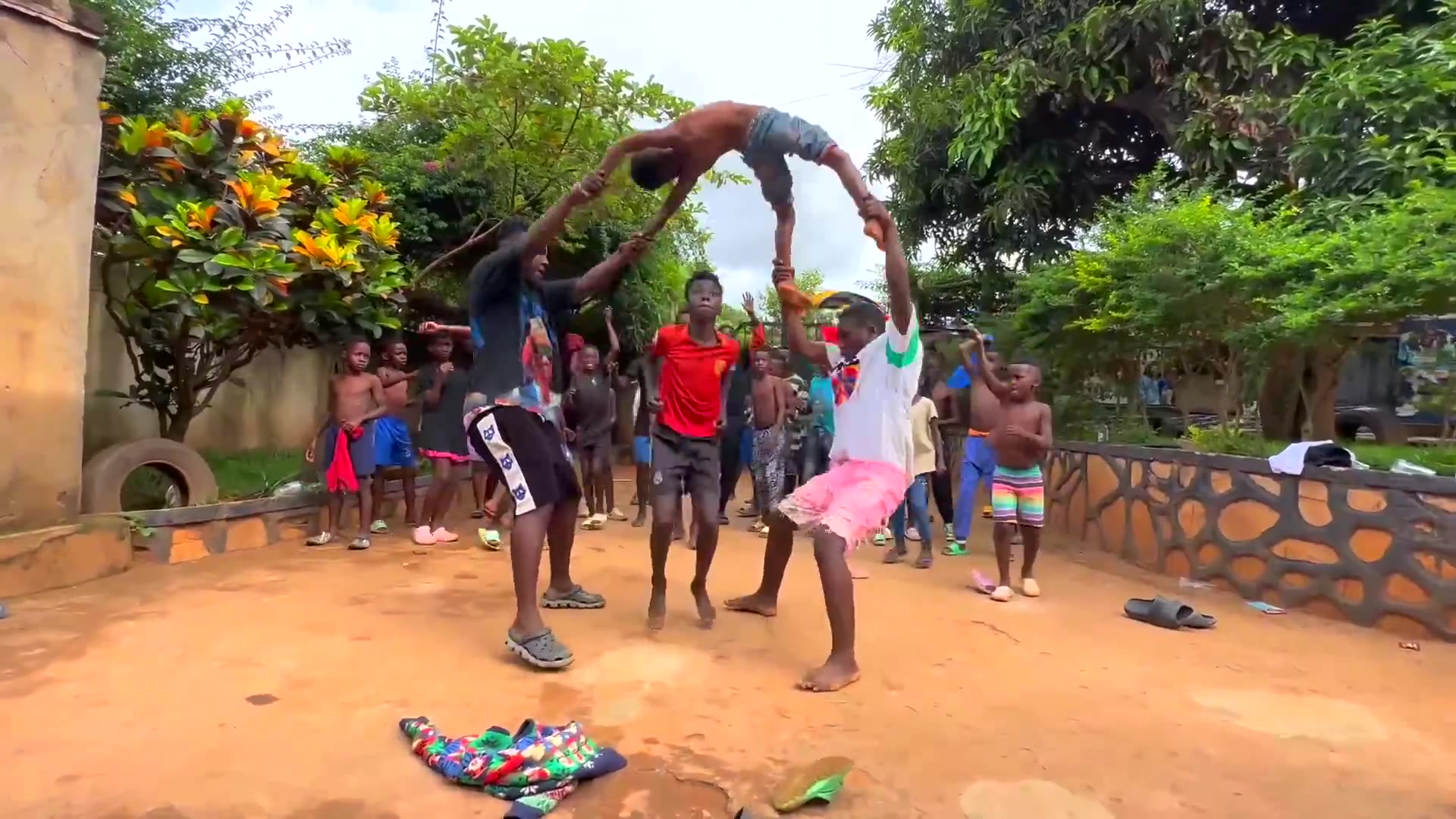 WAPAE feat. feat. Angel Dior, Lenier, & Bulin 47 (Official Music Video)