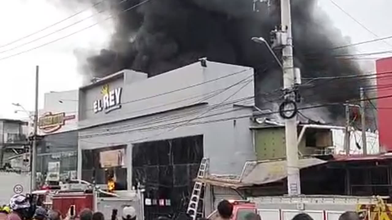 Incendio en el Mercado de Bazurto