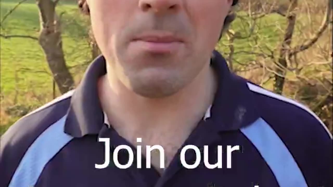 😡 Migrants brutally assault lone white boy like always