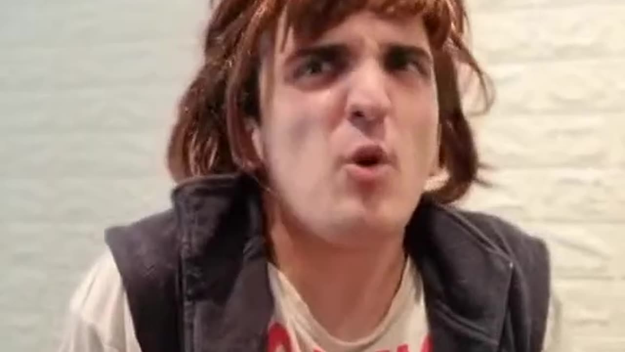 o Sus do peido revelado!! #halloweencostume #israelcomaline #memes.mp4