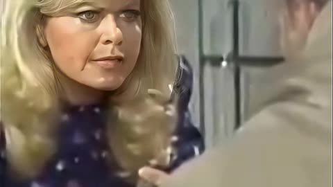 Gloria tells Archie Ronald Reagan broke up her marriage! #allinthefamily