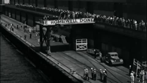 ARRIVAL OF USS CONS... - ARRIVAL OF USS CONSOLATION (AH-15) AT SAN DIEGO WITH WOUNDED - 428-npc-1278
