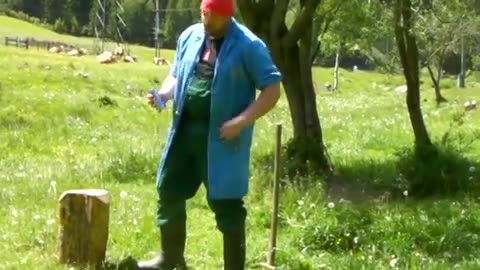 Milk vs. Red Bull (English version) - Crazy farmer bashes Redbull