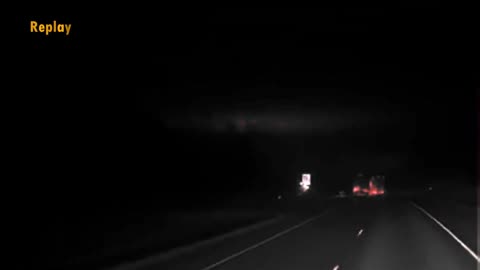 Un OVNI de grande taille a été aperçu dans le ciel de la République tchèque.