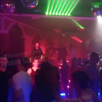 Female Semi-Pro Kickboxer Gets into a Brawl in Odessa Nightclub