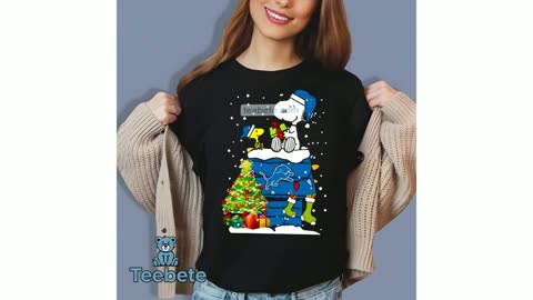 Peanuts Snoopy And Woodstock Detroit Lions Christmas House Shirt