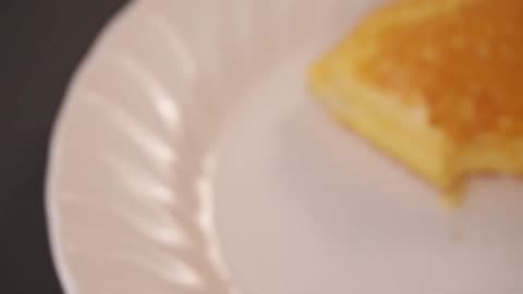 Discover how to cook a fluffy, light omelet that’s perfect every time!