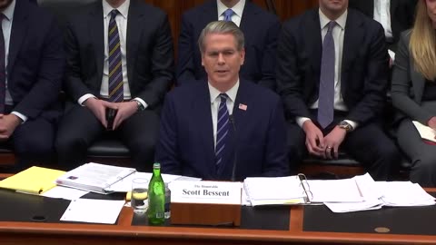 🏦 Treasury Sec Scott Bessent on the Importance of Community Banks