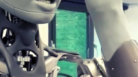 Are Robots Replacing Human Jobs 😲😆