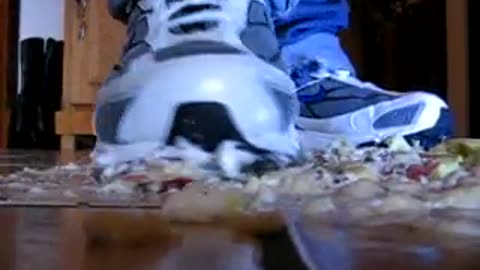 Nike Shox Revival Crushing - Male Content