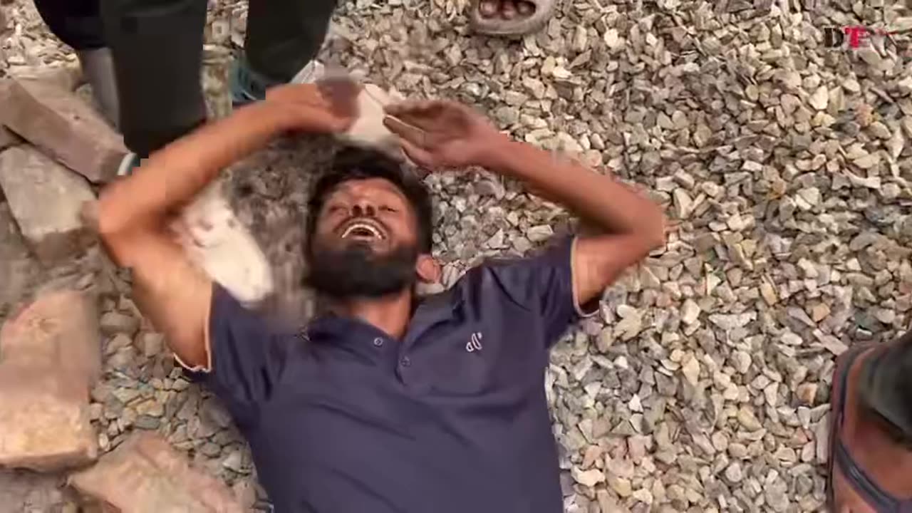 সাধারণ দিনমজুর জনতার উপর স্ট্রীমরোলার চলছেই।