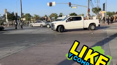 Chinguen a su madre LATINOS GRITAN AL ICE 🧊