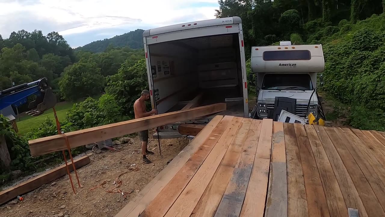 Flock it Farm: Cabin Floor build